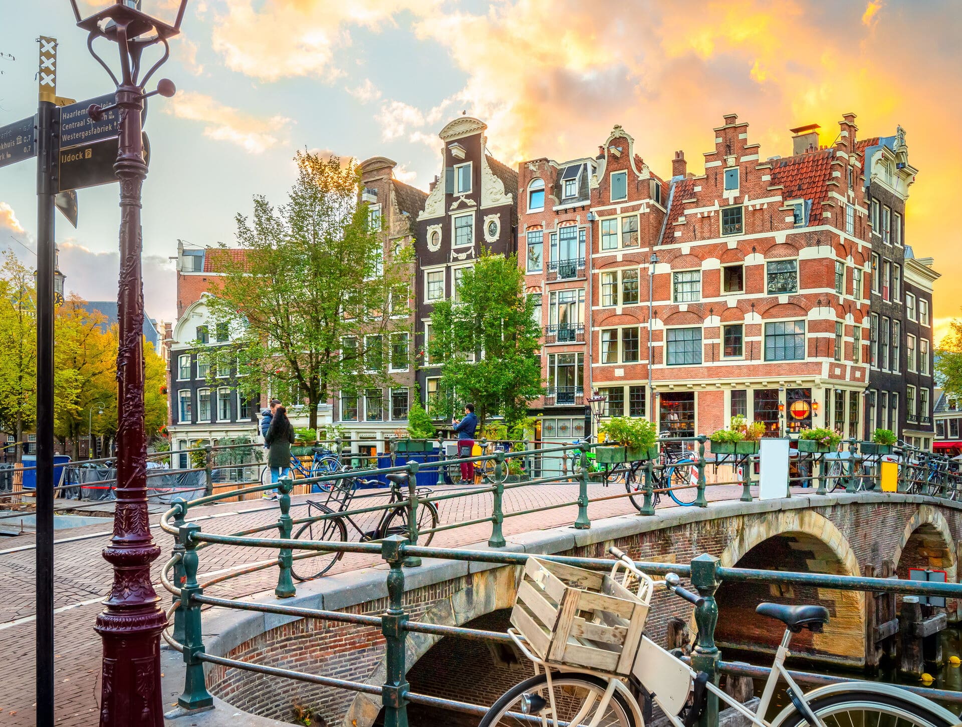 tour en bicicleta por amsterdam ()